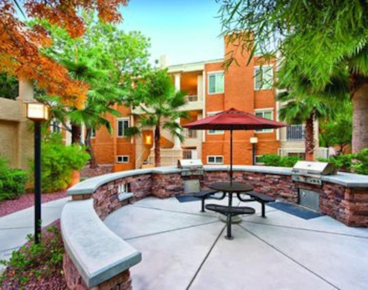 Worldmark Tropicana Avenue 2bd Ferienhaus